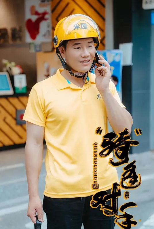 中间无套爆操千人斩寻欢鸭哥第一猛男小闷骚型反差婊 - OWOAV